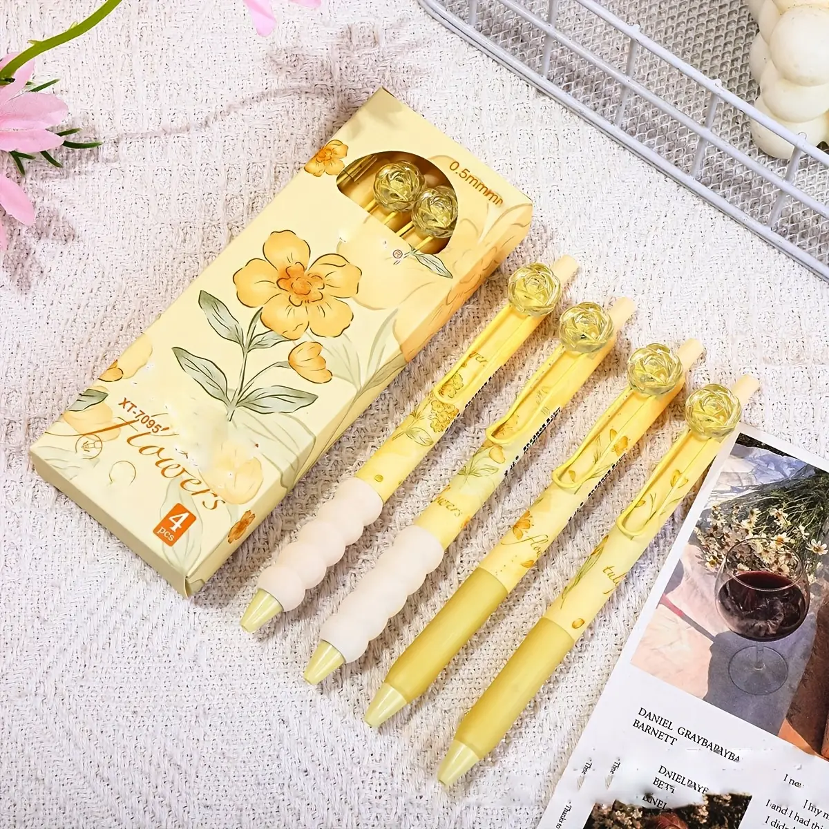 4 floral gel pens set - Topper Gel Pens yellow and white mixed design with black ink, elegant plastic writing stationery, gift packaging and daily use