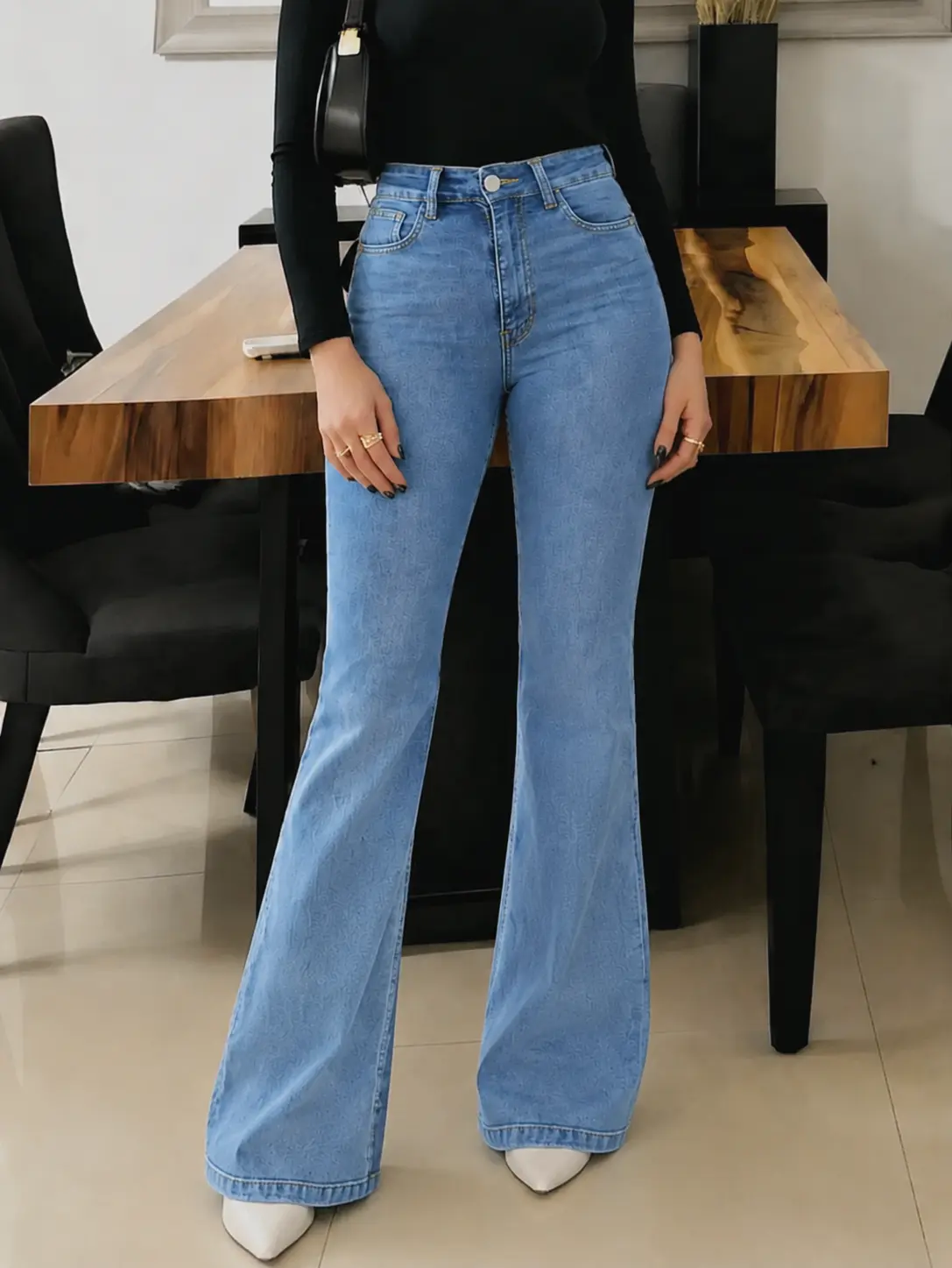 Women's Flared Jeans - Comfortable Fit with Classic Design, Perfect for Everyday Wear