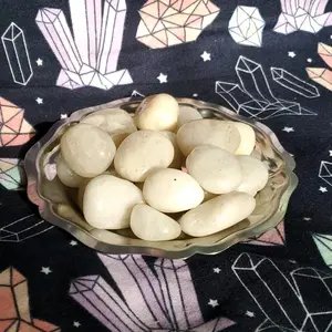 Milky Quartz - Aids Concentration, Enhances Communication, Accelerates Healing