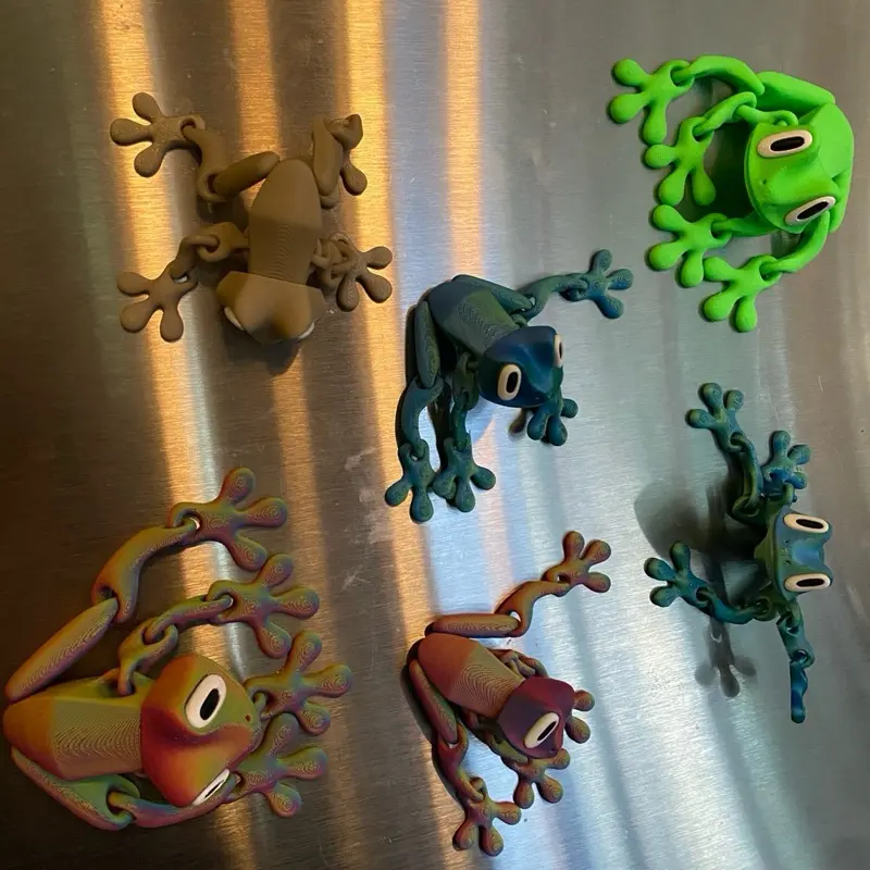 Articulated Tree Frog Fidget Toy Magnets - Assorted Colors