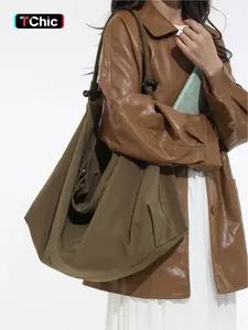 Japanese retro Zen style distressed women's shoulder bag Large capacity handbag Distressed canvas underarm tote bag Office work bag Magnetic buckle closure Color block design, suitable for work, school and leisure travel multifunctional bag