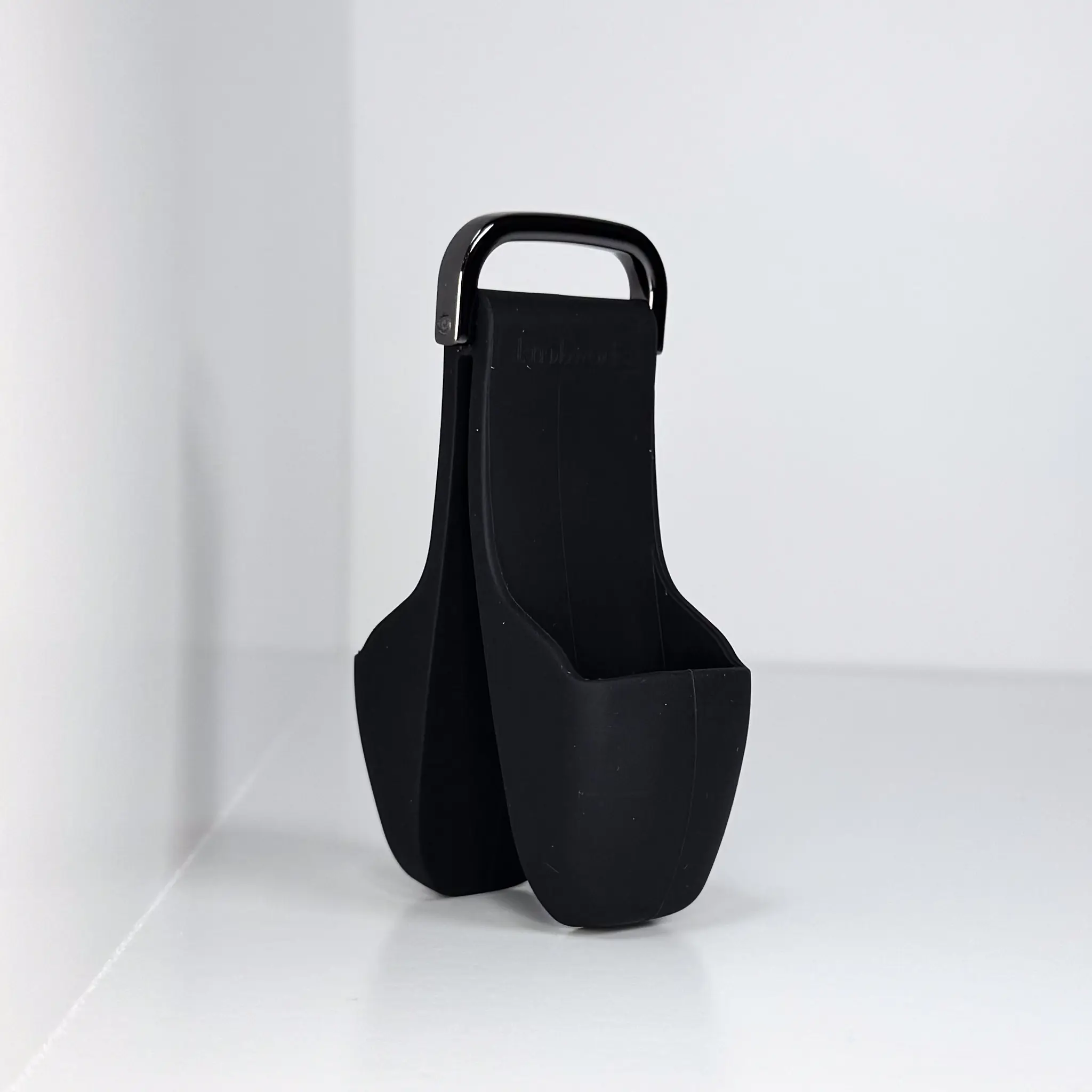 The Sknob Compact Silicone No Touch Door Opener Push Press Twist Lift Hold Multifunctional Touchless Portable Hygiene Tool Water Bottles