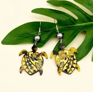 FAUX TURTLE SHELL EARRING - Brown/Black Honu