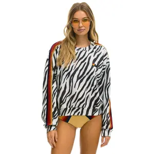 CLASSIC RELAXED FIT CREW SWEATSHIRT - ZEBRA