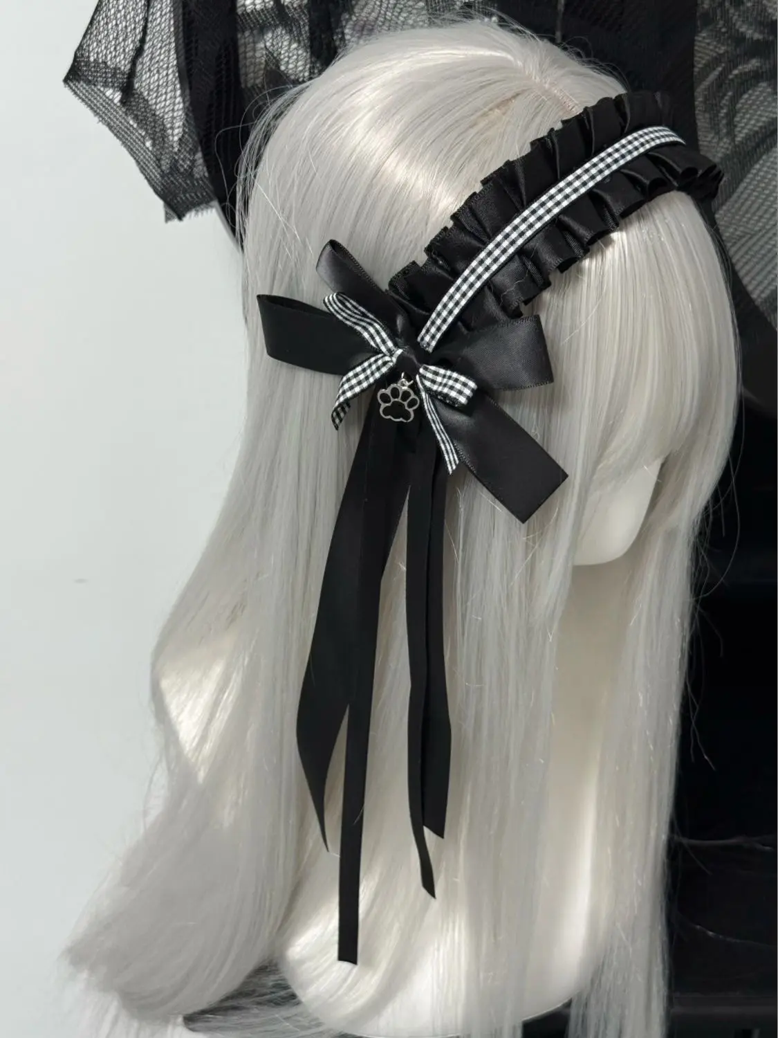 Unisex Polyester Black-White Plaid Cat Paw Lolita Headband with Gothic Bow, Clip-On Bow Accent Animal-Shaped Hair Accessory for Gothic & Lolita Enthusiasts, Bow Accent Headbands, Animal-Shaped Headbands