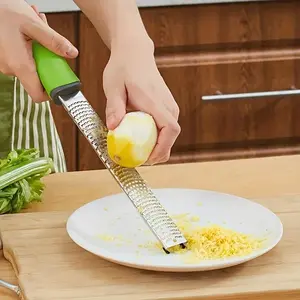 1pc Lemon Zester Cheese Grater, Multi-Functional Stainless Steel Garlic Grinder, Manual Ginger Slicer, Vegetable Scraper, Kitchen Tool, Utensils, Fruit Vegetable Slicer, Durable Vegetable Slicer