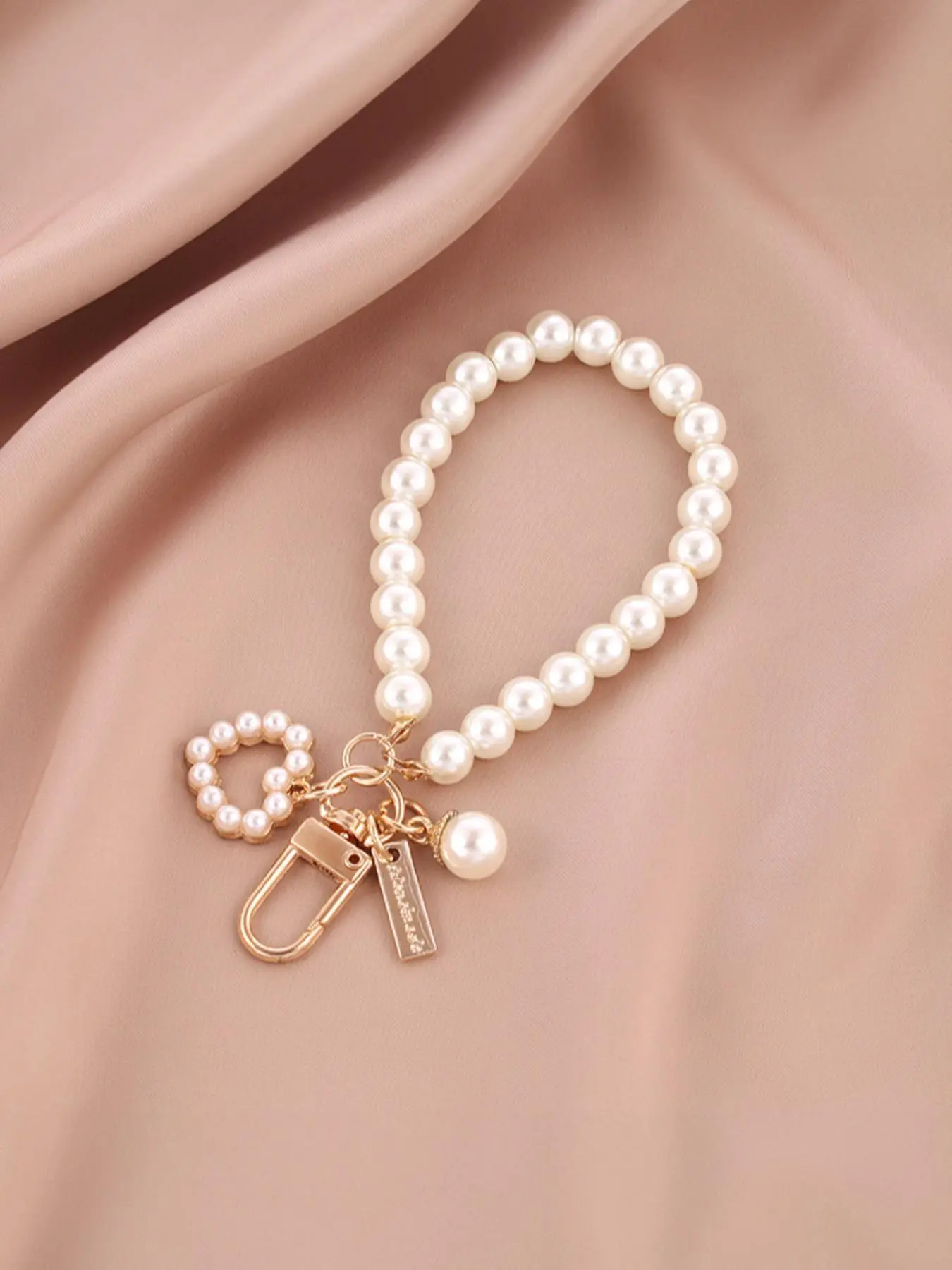 Mother's Day Gift Versatile Faux Pearl Decorated Keychain, Cute Heart & Shell Design Keychain for Women & Girls, Fashion Accessories for Daily Decoration, Wristlet Keychain, Car Keychain, Fashionable Alloy Keychain, Aesthetic Keychain