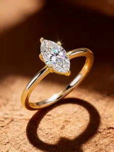 1 PC Shine Horse Eye Shape Zircon Ring for Women Fashion Jewelry for Festival Party Daily Clothing Decor Trendy Exquisite Wedding Engagement Promise Ring Ladies  Anniversary Party Birthday Valentine's Day Festival Gift for Girlfriend