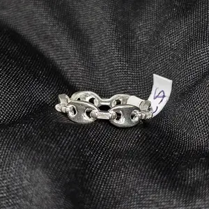 Bold Silver Chain-Link Ring – Size 6, 2.5g, Modern Unisex Design