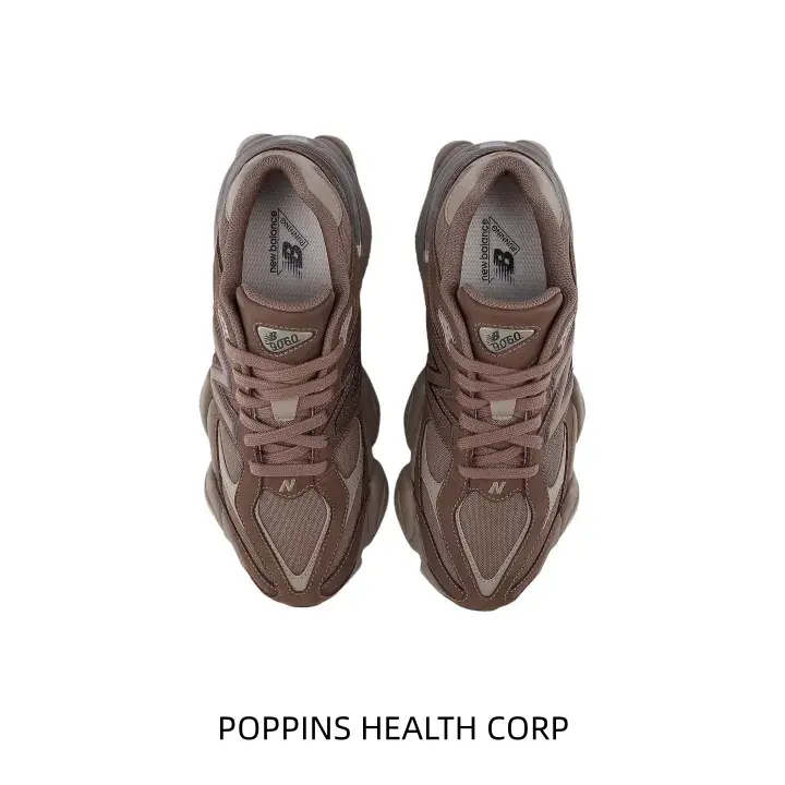 Ergonomic Fashion Trainers, Functional Footwear for Daily Mobility and Short Journeys