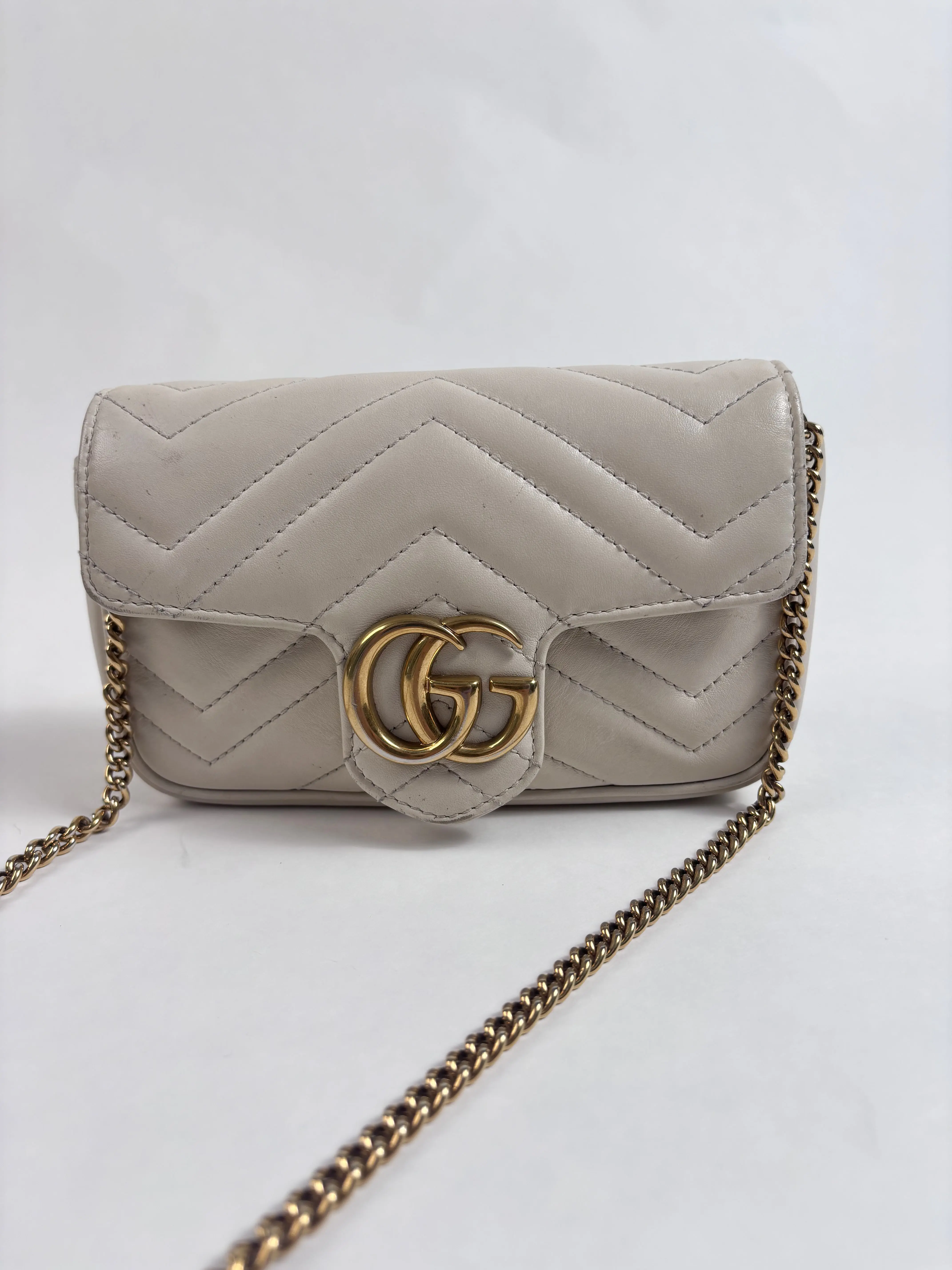 Pre-owned GUCCI 17 Crossbody bags GG Marmont Super Mini Crossbody Bag