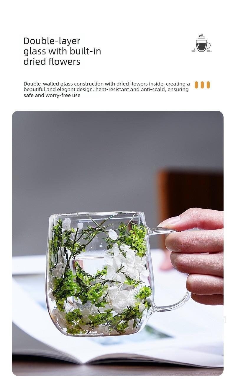 Double Glass Flower Tea Cup, 250ml Double Wall Glass Coffee Cup, Insulated Transparent Cup with Dried Flowers, Heat Resistant Drinkware Tumbler, New Year Gift.The top choice for Mothers Day Gift
