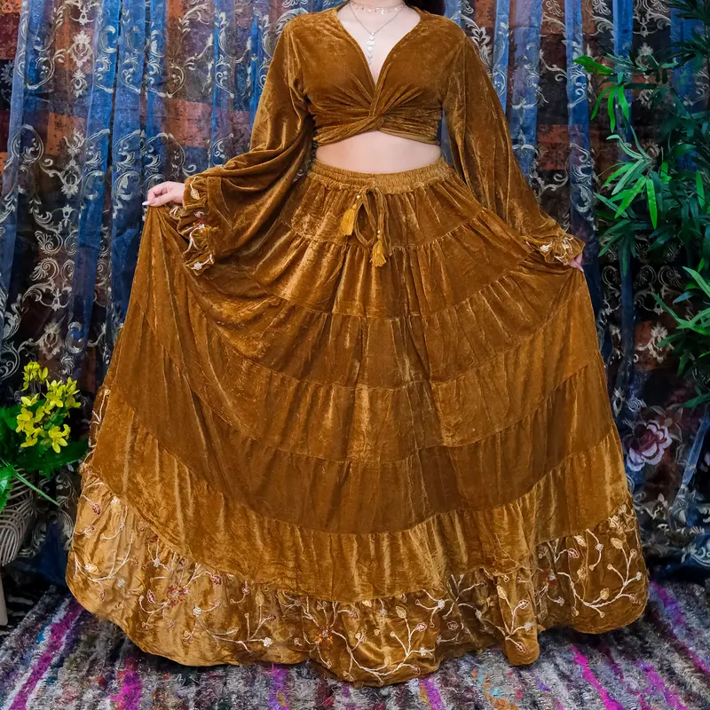 green emerald velvet dress Golden Dress – junglegypsyfashion