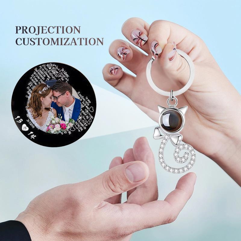 Women's Korean Style Fashion Copper Alloy Animal Motif Rose Gold Keychain - Durable Mini Metal Cat Heart Laser Projection, Micro-Engrave Custom Photo Auspicious Christmas Gift