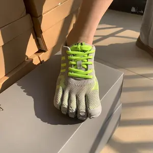 Lightweight, Multi-functional Outdoor Sports Shoes For Men And Women In Sizes 35-46, Five-finger Shoes, Fit Well In Various Scenarios Such As Fitness. (Sizes 35-38 Are Relatively Small, It Is Recommended To Purchase One Larger Size.)