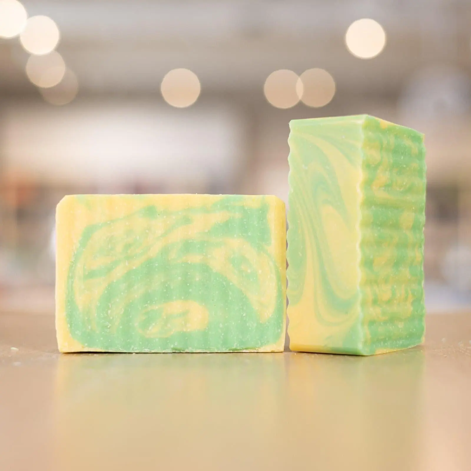 BUFF CITY SOAP Lemongrass + Eucalyptus Soap - Fragrance Aroma for Hydration and Cleansing BUFF CITY SOAP Lemongrass + Eucalyptus Soap - Fragrance Aroma for Hydration and Cleansing