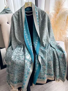 Women's Fall Winter Elegant Travel Scarf Shawl Wrap, Fitted Warm Fashion Accessory for Daily Wear, Casual & Formal