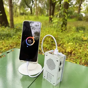 Multifunctional hand-cranked ignition emergency device: An all-in-one outdoor emergency device integrating hand-cranked power generation, mobile phone charging, lighting, radio, and electronic ignition.