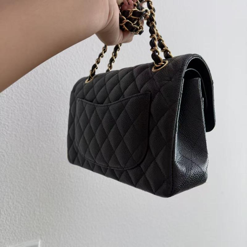 Pre-owned CHANEL AS Bag Accessories BAGS Versatile Quilted Design with Gold Hardware for Any Occasion Elevate Your Style with Timeless Elegance