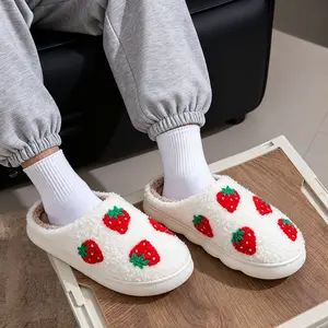 Winter Home Furnishings Sweet Strawberry Style Fuzzy Slippers Non-slip Thick Bottom Memory Foam Comfort Fluffy Warm Cotton Slippers for Women & Men Girl Fluffy Decor