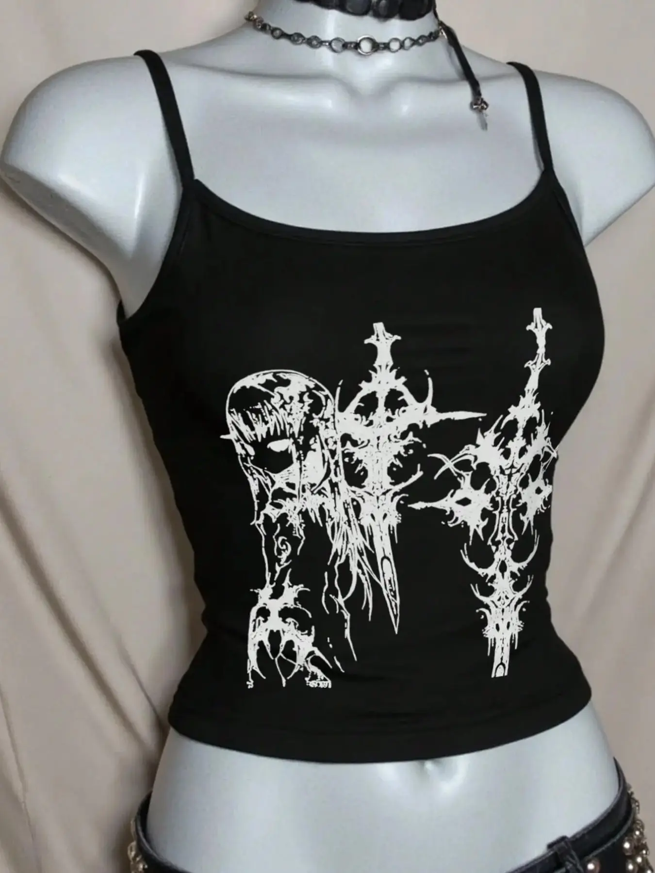 Women's Gothic Thin-strap Top, Y2K E-girl Punk Aesthetic Street Slim-fit Cropped Camisole Tank Top, Dark Academia Gothic Tank for Daily & Party Looks