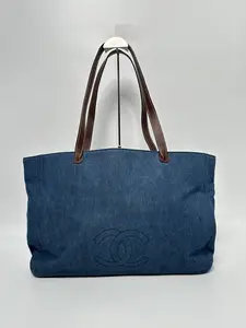 Pre-owned CHANEL canvas Tote Bags Denim CC Tote Bag BIN013CC