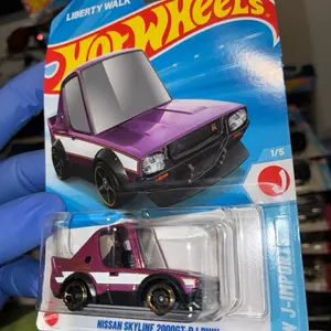 2025 Hot Wheels Nissan Skyline 2000GT-R LBWK Purple