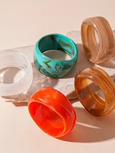 Women's Acrylic Gradient Wave Wide Bracelet, Unique Handmade Design, Fashion Accessory for All Occasions, Stylish Ladies' Jewelry Gift