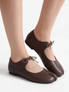 Women’s Tabi Ballet Flats Leather – Split Toe Mary Jane Shoes with Lace-Up Strap & Soft Sole Comfort