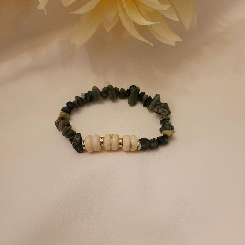 African Jasper ''Chipped'' & Wooden Crystal Bracelet
