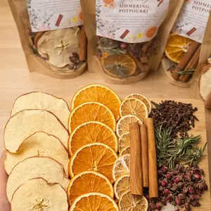 3pcs Simmer Pot Kit for Stove made with natural ingredients, ideal for home fragrancing, air purification, odor elimination, creating festive ambiance, and relaxation. Also makes an excellent holiday gift.