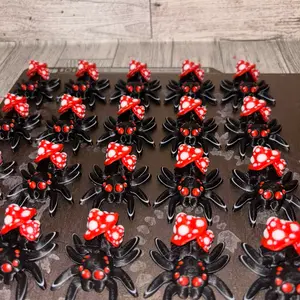 mushroom spiders decor