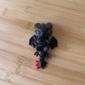 Toothless Night Fury Flexi Figure – Articulated Dragon Desk Toy | Flexi Friend
