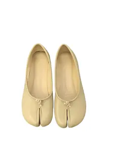 Women's Split-Toe Loafer Flats with Rounded Toe Box, Vintage-Inspired Slip-On Casual Shoes, Walking Shoes, Ballet Flats, Footwear