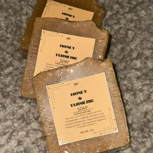 JBC Honey & Turmeric Soap - Cold Processed with Olive Oil, Coconut Oil, Water, Oat Flour, Chickpea Flour, Colloidal Oat, Kaolin Clay, Coconut Milk Powder, Chamomile Powder, Honey, Turmeric, Tea Tree Blend Fragrance, Net Wt. 2 oz