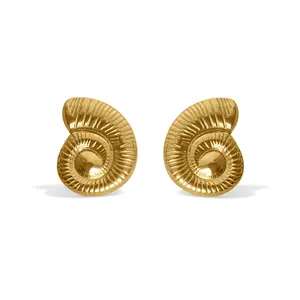 SEASHELL EARRINGS