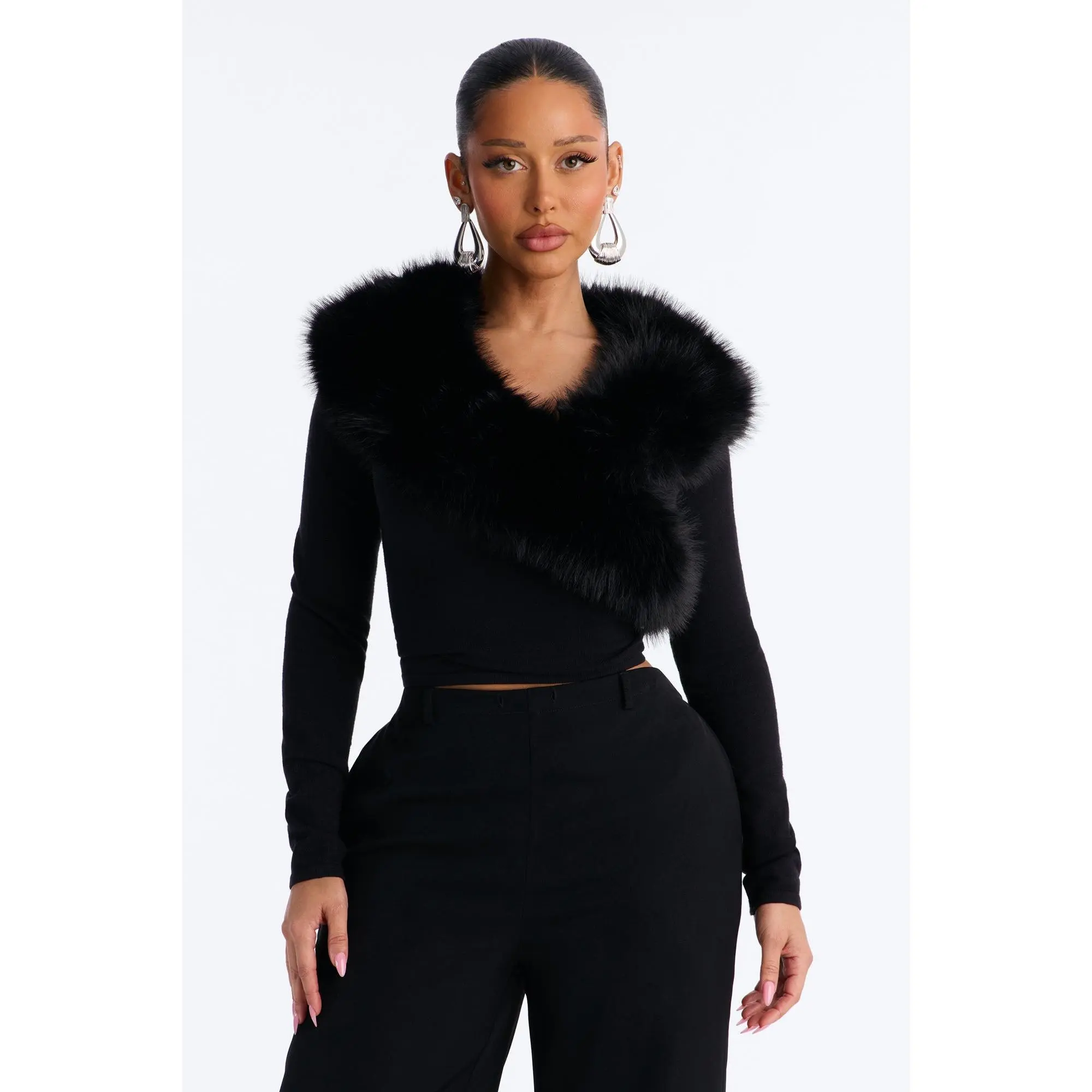 Samara Faux Fur Pullover Sweater - Black