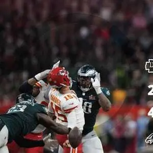Super Bowl Poster - Mahomes Sack