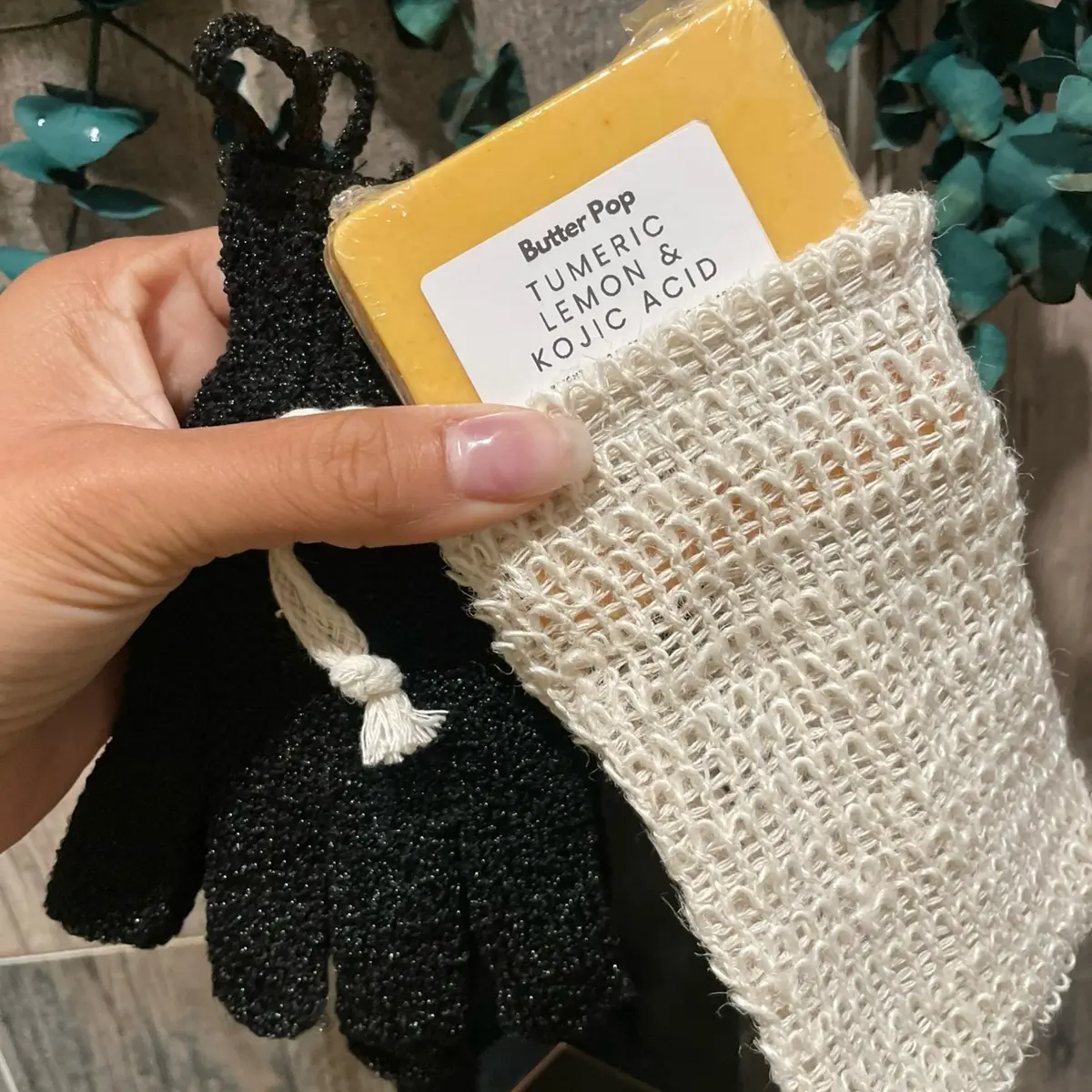 Tumeric Brightening Soap Bar,Exfoliation Glove  & Soap Saver Super Glow Kit natural skincare