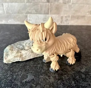 Highland Cow Flexi Articulated 3D Printed Figurines