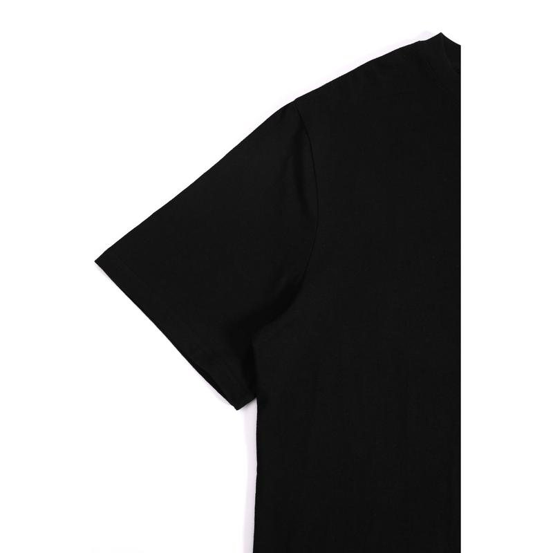 Men's Oversized Graphic T-Shirt for Men Black Cropped Tee with Distinctive Face Design Unique Streetwear Style Perfect for Casual Outings And Statement Fashion Tee Tops