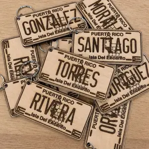 Personalized Puerto Rico Last Name Keychain – Wooden Boricua Family Name Gift, Custom Puerto Rican Souvenir