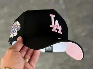 Trendy New Era 9FIFTY New York Yankees pink MLB Cap | Adjustable Classic Baseball Hat. 2026
