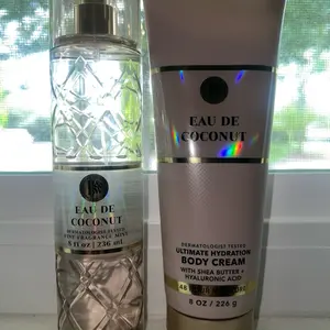 Spray & Lotion Set - Refreshing Scent & Hydration for All Skin Types - Dual-Pack Skincare Solution