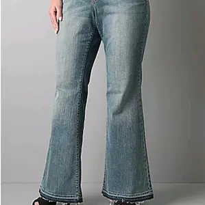 New Lane Bryant PLUS Size 16 Flared Jeans