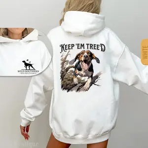 Southern Hunting Hoodie | Keep ’Em Treed Trendy Hoodie – Hound Dog in Action T-Shirt | Perfect for Hunters & Outdoor Lovers | Country Style Unisex Streetwear