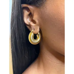 Royale Hoops