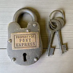 Pony Express Cast Iron Gate Lock With Brass Tag & Keys (2.5" x 1.5")