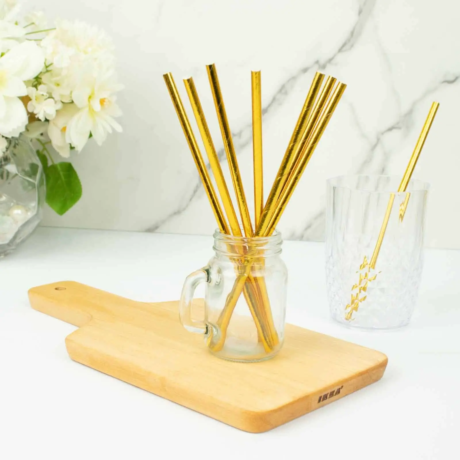 50-Pack 8 inches Metallic Gold Foil Finish Paper Drinking Straws - Food Grade, Biodegradable Disposable Bar Utensils for Bridal Shower, Engagement Party, Graduation Celebration