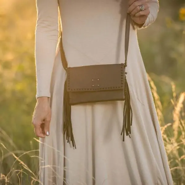 STS Ranch Indie Harper Crossbody - Black